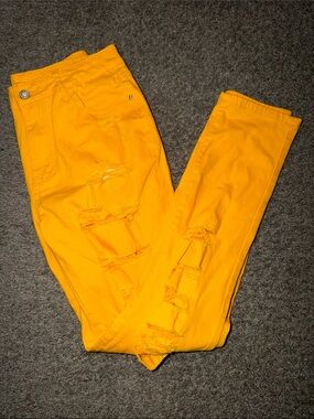 Skinny Distressed Women's Jeans in Bright Yellow